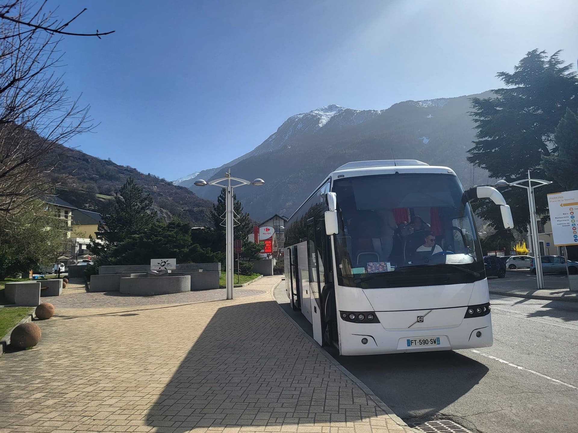 Închiriere autocar Paris – Excursie Valloire